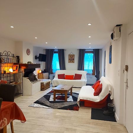 Veroniques Apartment Бур-Сен-Морис Экстерьер фото